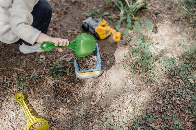 5 of the Best Ideas for Easy Backyard Storage