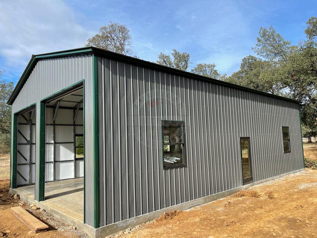 Reedsburg WI Steel Metal Garage Building