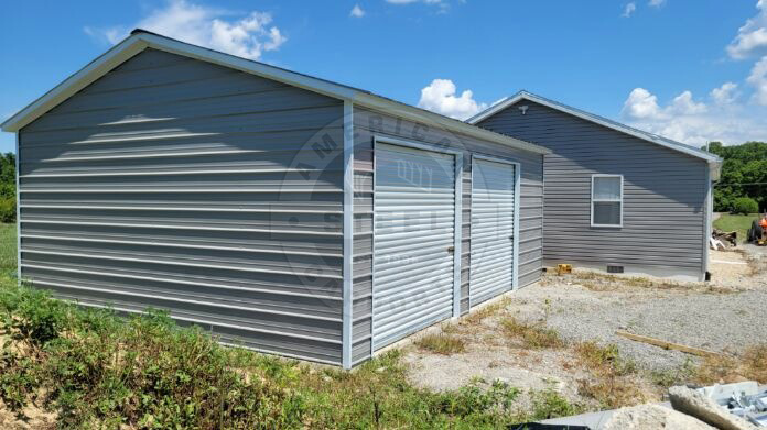 Buffalo TX Metal Garage