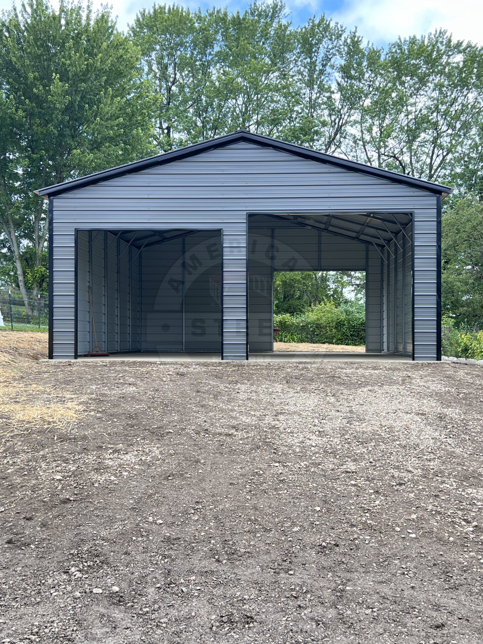Minerva MN Metal Garage