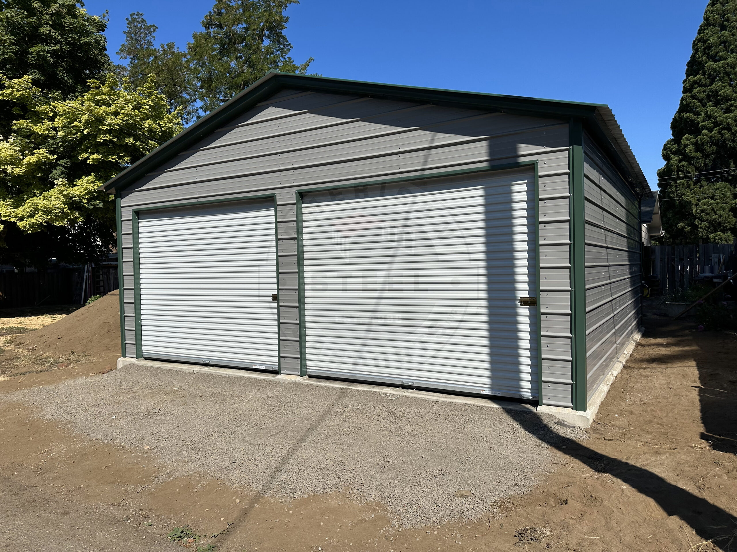 Nixon TX Metal Garage
