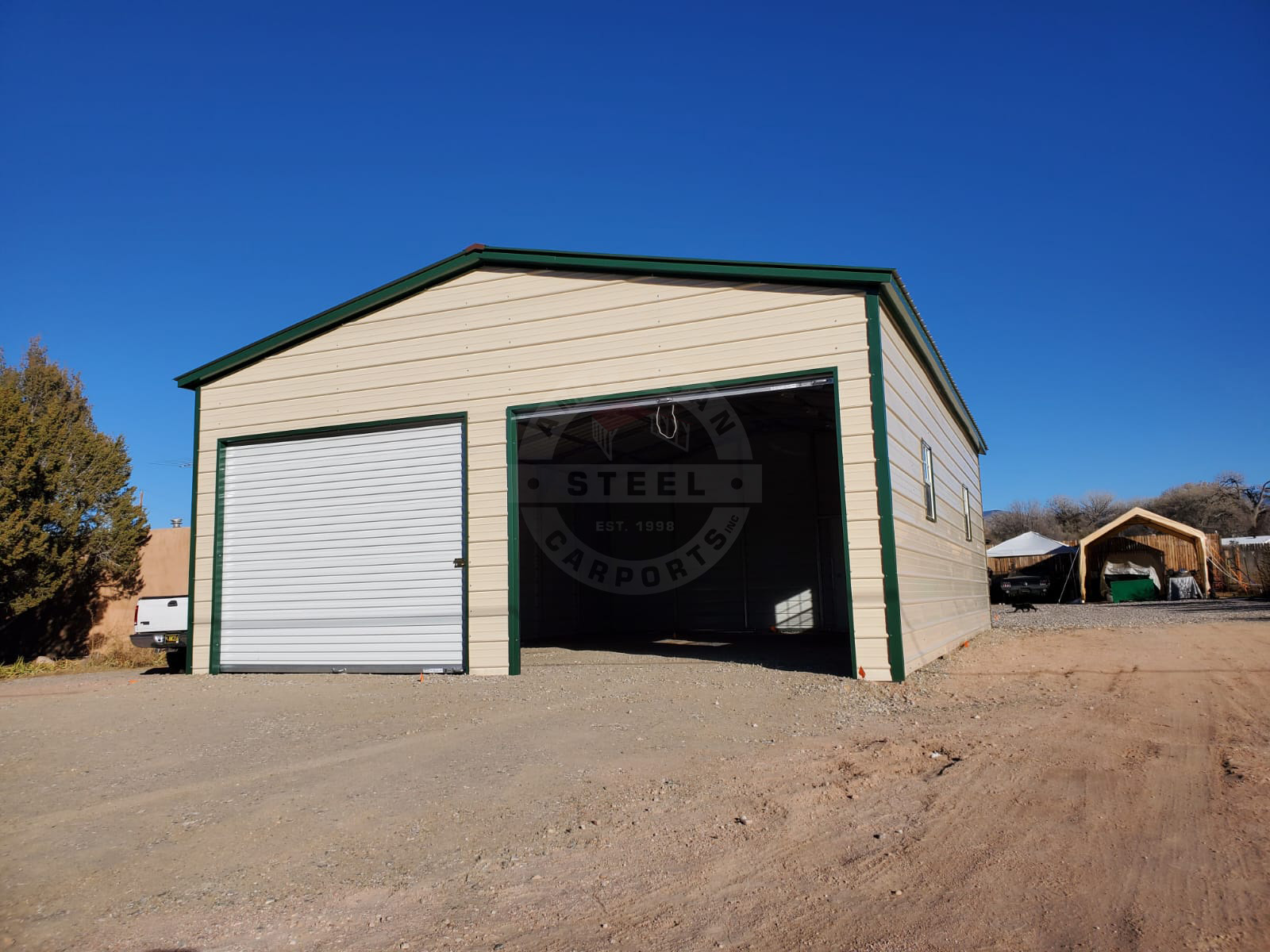 Waterloo IA Metal Garage