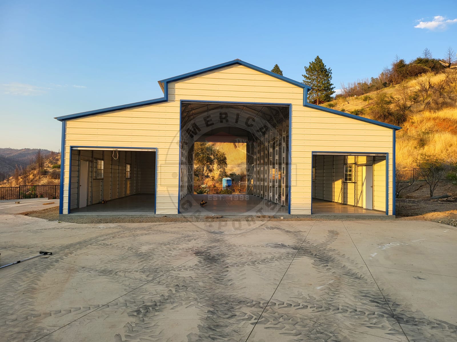 St. Louis MO Metal Barn