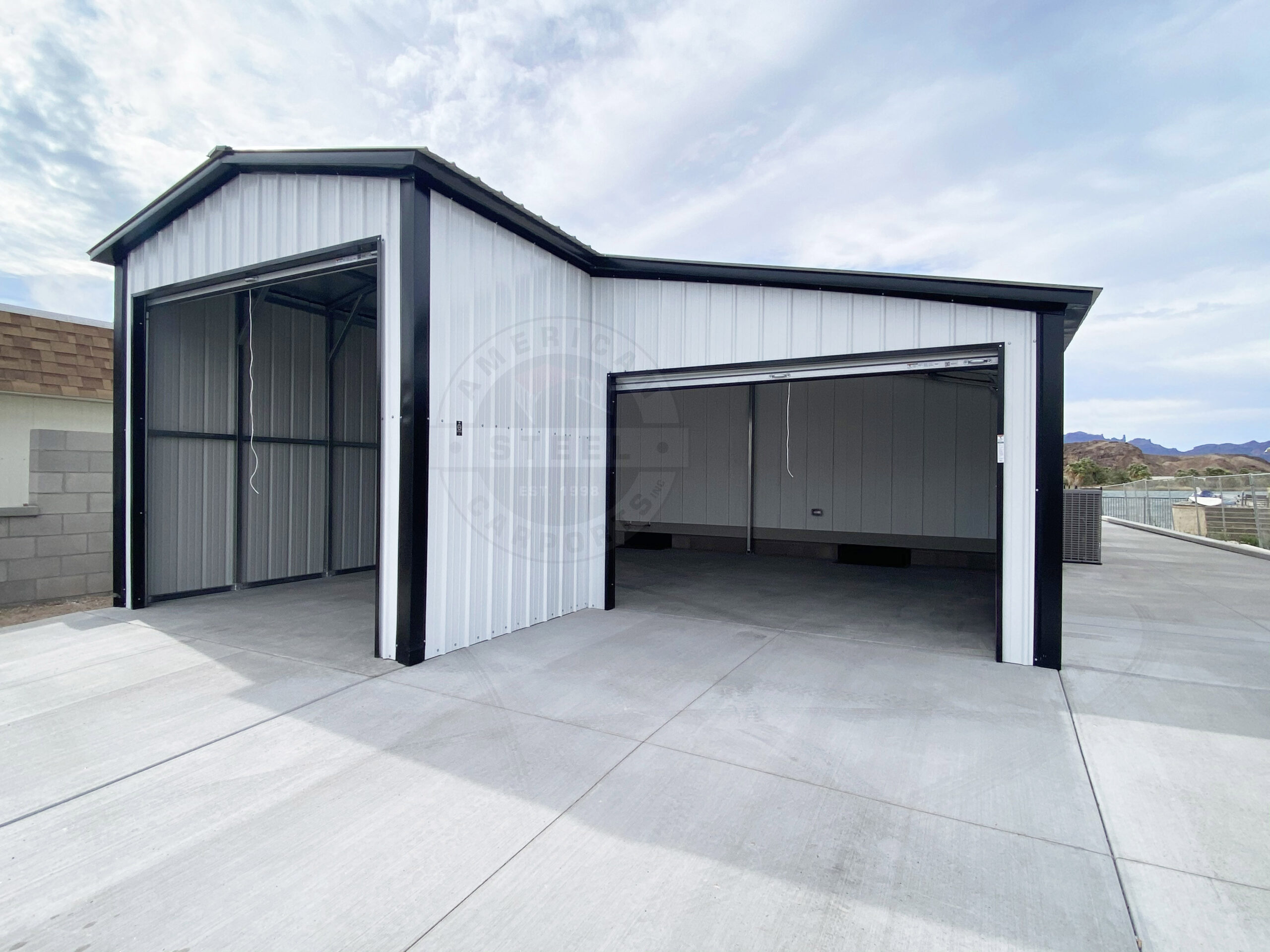 Crane TX Metal Garage